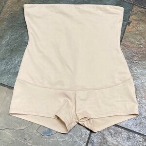 Flexees Nude High Waist Shaping Boyshort small